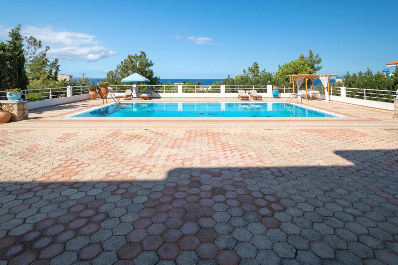 Aegean Apartments Hersonissos  Bagian luar foto