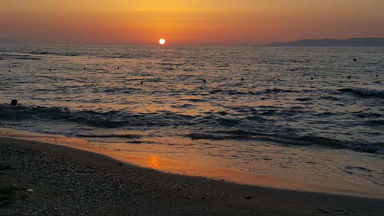 Aegean Apartments Hersonissos  Bagian luar foto
