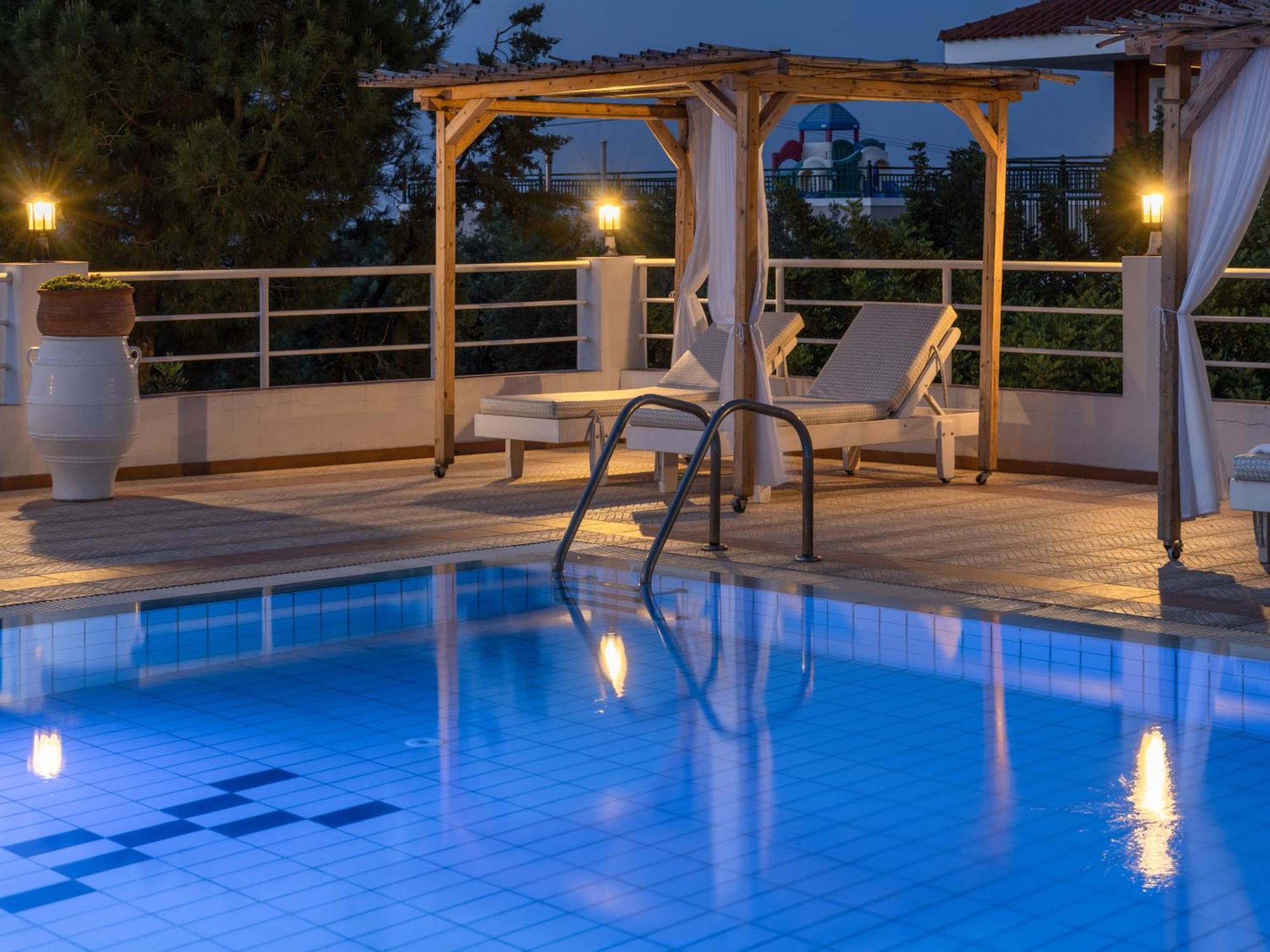 Aegean Apartments Hersonissos  Bagian luar foto